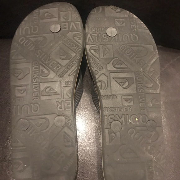 Quicksilver Rasta Flip Flops ❤️💚💛 - Picture 3 of 4